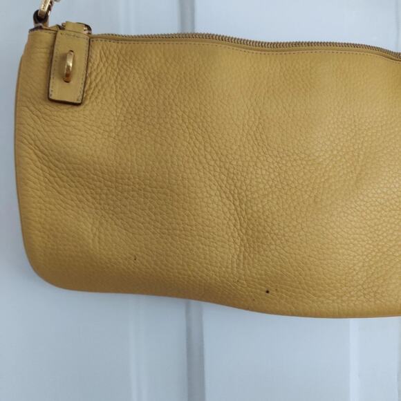 Vintage Authentic Prada Camel Leather Shoulder Bag - Picture 6 of 8